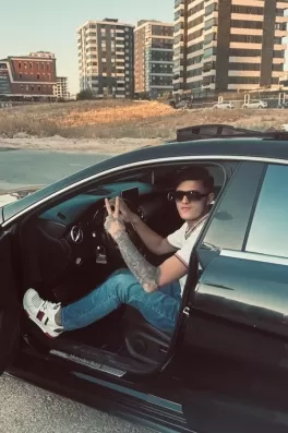 Hakan D., 20 yaşında