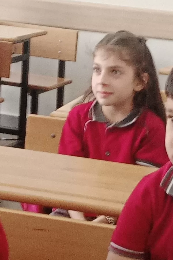 62558