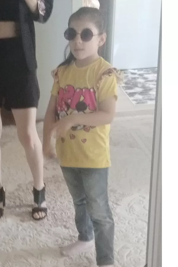 62558