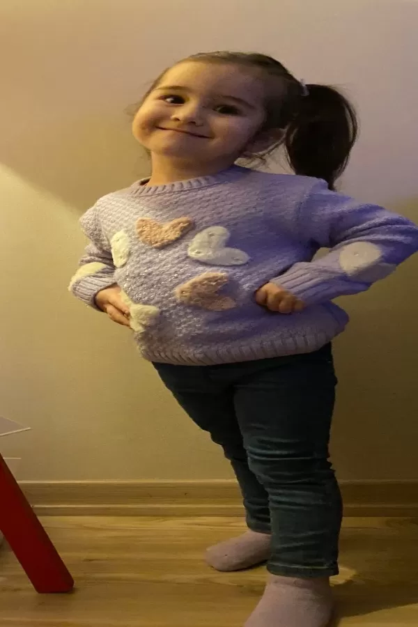 57125