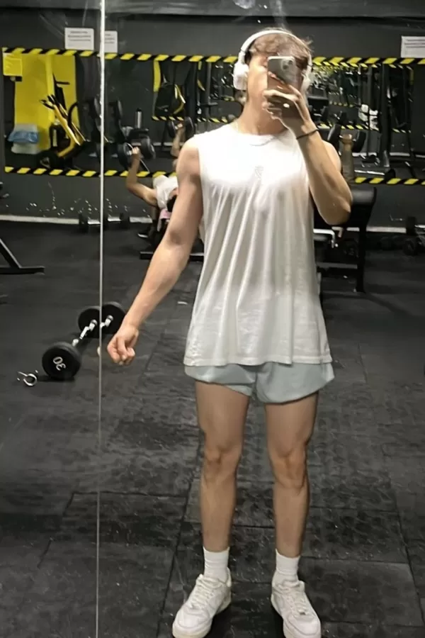 59137