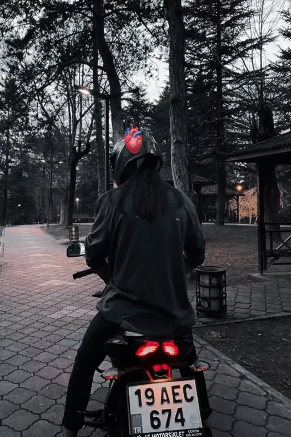 70827