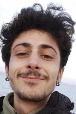 Burç Z., 25 yaşında
