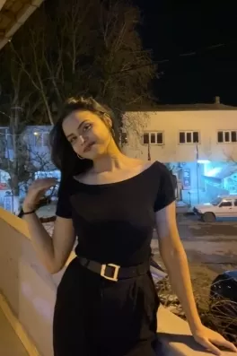 Sude S., 19 yaşında, Çanakkale