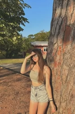 Azranur Ç., 19 yaşında, Zonguldak