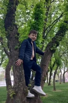 Ömer T., 9 yaşında, İstanbul