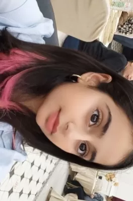 Ecrin Ö., 16 yaşında