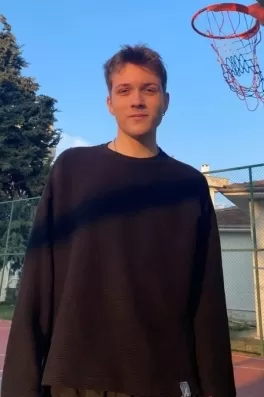 Ahmet I., 22 yaşında, Aydın