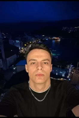 Tayyip G., 22 yaşında, İstanbul