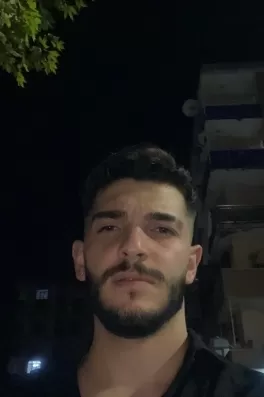 Burak A., 24 yaşında, Aydın