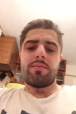 Javid S., 24 yaşında, Giresun