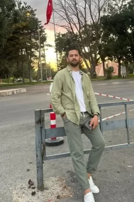 Furkan Ö., 24 yaşında