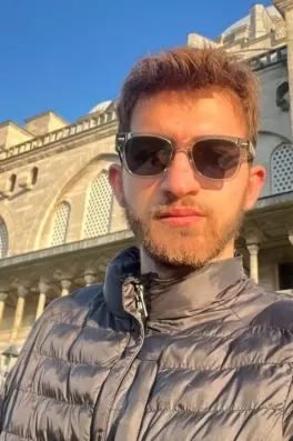 Uğur A., 26 yaşında
