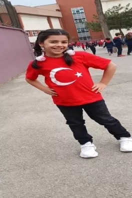 Arin D., 12 yaşında, İstanbul