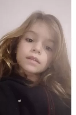 Elif U., 9 yaşında