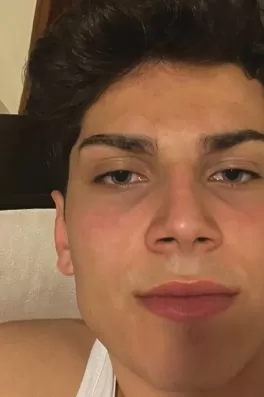 Ferhat Ş., 19 yaşında