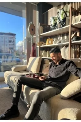 Saruhan S., 23 yaşında