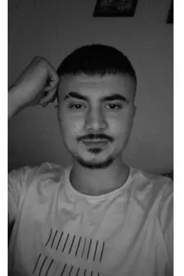 Yaşarhan D., 22 yaşında