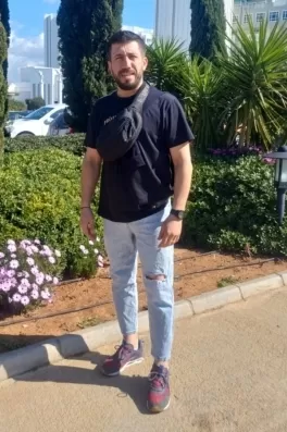 Oğuz B., 38 yaşında, İzmir