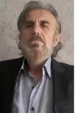 Duran E., 61 yaşında, İstanbul