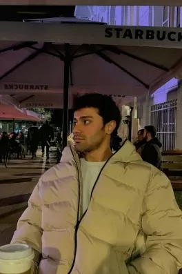 Kadir A., 28 yaşında, İstanbul