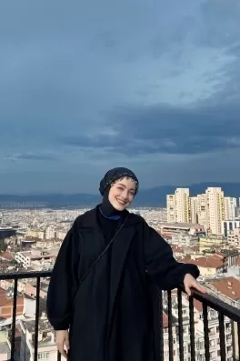 Hazal T., 21 yaşında, Kocaeli