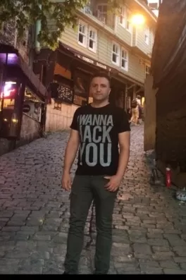 Ender D., 45 yaşında