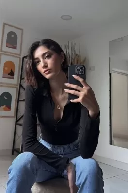 Damla T., 27 yaşında, İzmir