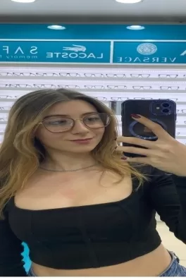Beyza O., 25 yaşında, İzmir
