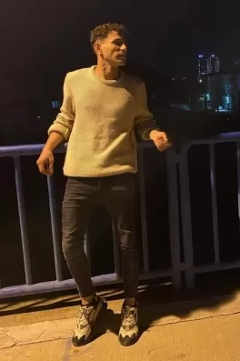 Tayfun E., 28 yaşında, İzmir