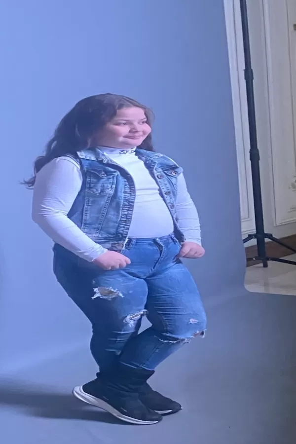 30813