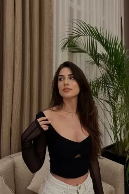 Tuana C., 24 yaşında, İstanbul