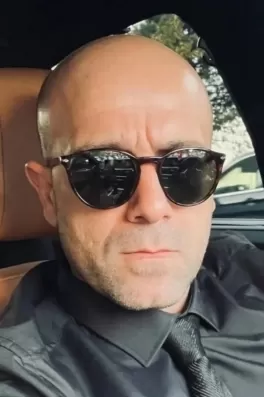 Tuncay G., 41 yaşında