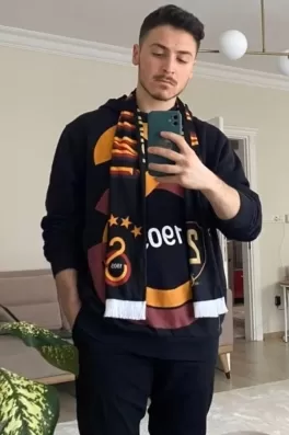 Ferudun F., 22 yaşında, İzmir