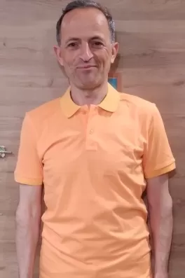 Abdi E., 49 yaşında, İzmir