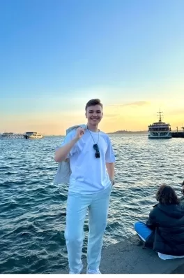 Tunahan D., 22 yaşında, İstanbul