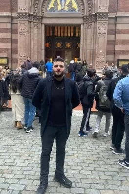 Ferit B., 30 yaşında, İstanbul