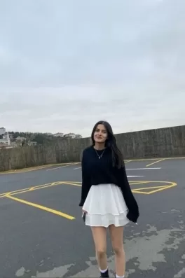 Emine Ö., 21 yaşında, İstanbul