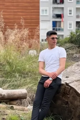 Ferdi K., 20 yaşında, Antalya