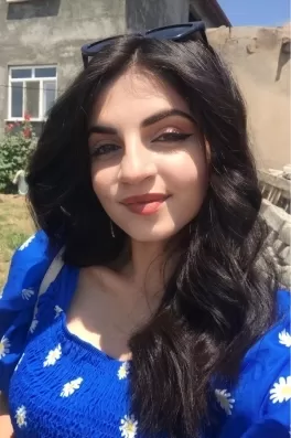 Gamze M., 23 yaşında, İstanbul
