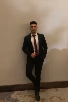 Mahmut E., 28 yaşında, İstanbul