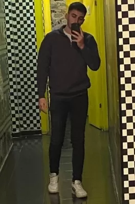 Onur E., 26 yaşında, İstanbul