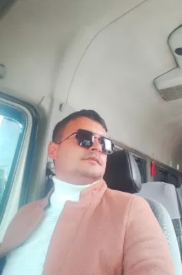 Emre G., 37 yaşında, Antalya