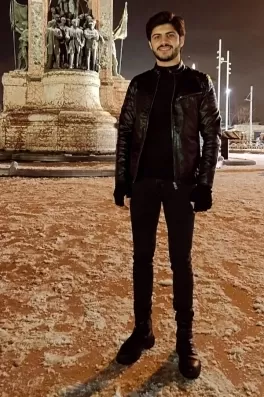 Miraç Y., 28 yaşında, İstanbul