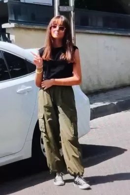 Selin H., 18 yaşında, İstanbul