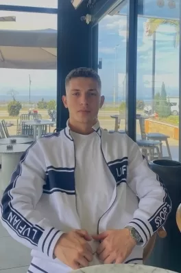 Mert Ş., 23 yaşında, Giresun
