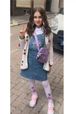 Yağmur G., 11 yaşında, İstanbul
