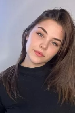 Özlem D., 19 yaşında, Kütahya