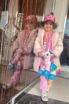 Öykü E., 7 yaşında, İstanbul