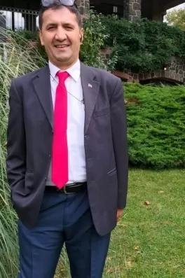 Ali T., 57 yaşında